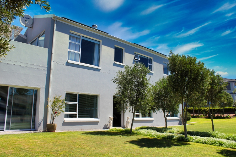 7 Bedroom Property for Sale in Stilbaai Wes Western Cape